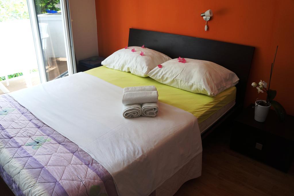 Guest House Tina Rab Town Luaran gambar